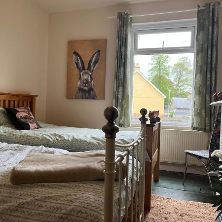 Brecon Town 3 Bedroom House Sleeps 6 Central Location Exterior foto